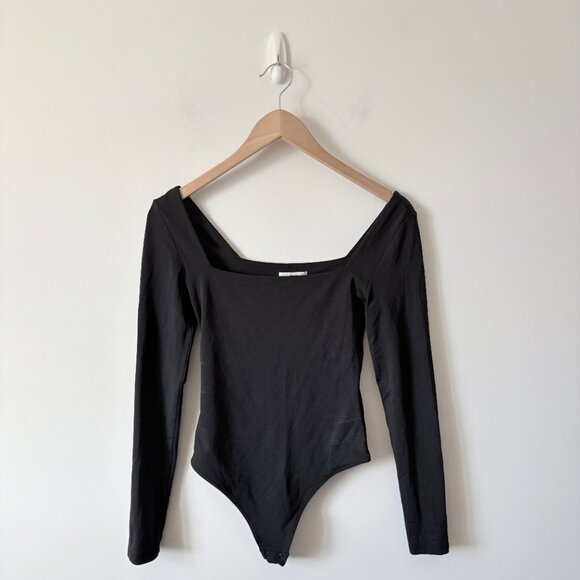 Aritzia Babaton Contour Square Neck Long Sleeve Black Classic Bodysuit Small - Picture 3 of 6